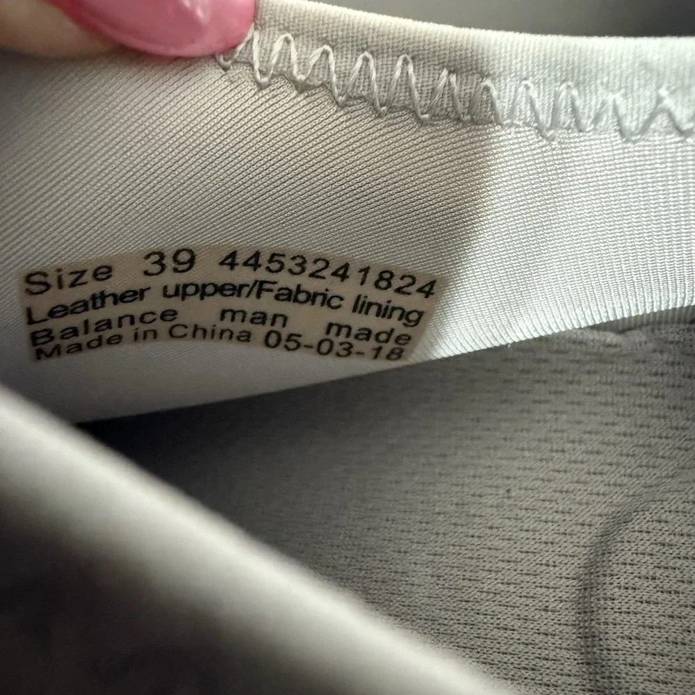 Dansko Audra Shoes Gray‎ Suede Leather Sneakers Size 39 EUR 8.5 / 9 Women's